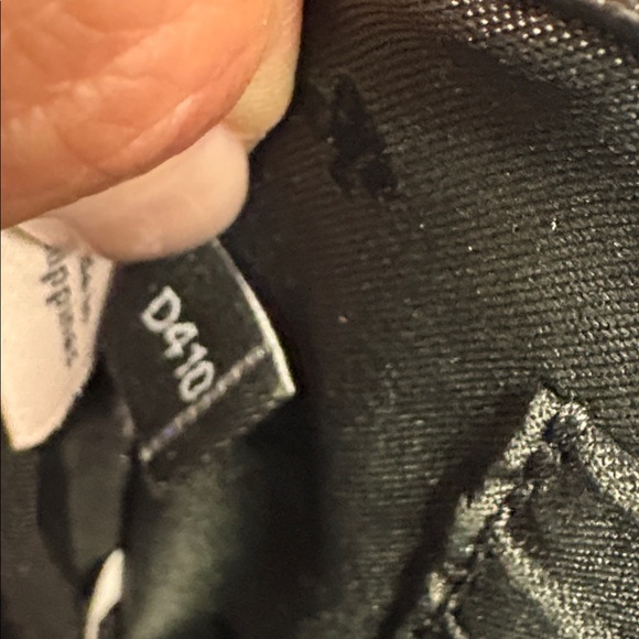 Kate Spade New York Black Saffiano Leather Top Handle Crossbody - Picture 12 of 15